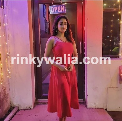 female escorts in Mumbai